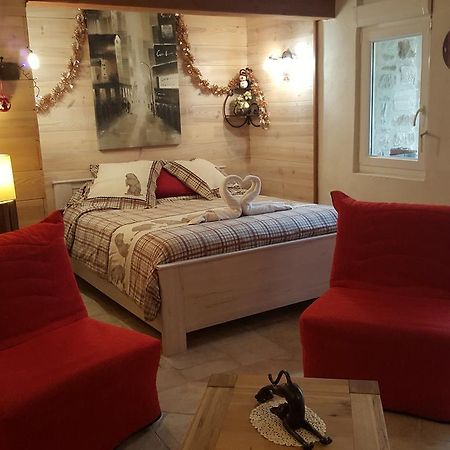 Вилла L'Olivier Chez Mame Marthe Валлон-Пон-д'Арк Экстерьер фото